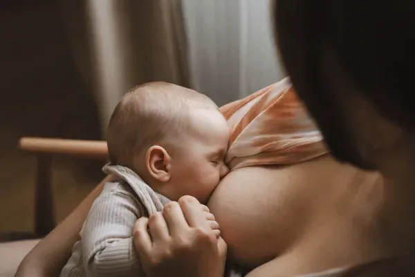 The Silent Struggle: Navigating Breastfeeding Through Infant Food Allergies